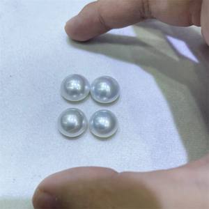 ไข่มุกน้ำจืดสีขาวทรงมาร์เบิล ขนาด 13-14 มม. แสงเงาสวยงาม มีตำหนิเล็กน้อย ร้อยเป็นลูกปัด ครึ่งวงกลม สำหรับทำจี้ DIY สำหรับงานประดิษฐ์เครื่องประดับ - Product Image 5