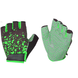 Women Weight Lifting Gloves for Training Fitness Sports Body Building Wholesale Gym Hand Palm Protector Gloves Made In Pakistan - Product Image 2