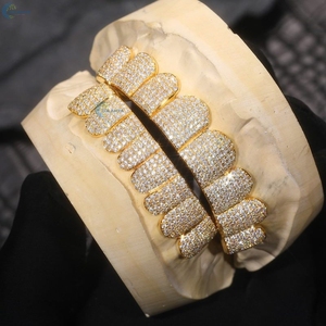 Grillz Premium en Moissanite, 8 dents supérieures et 8 dents inférieures, style Hip Hop, entièrement sertis, en or jaune massif 10K, personnalisables - Product Image 3