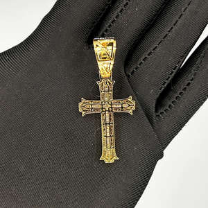 Colgante de Cruz Religiosa para Hombre, Oro Amarillo Sólido de 10K, Diamantes Redondos y en Corte Baguette, 1.75 Pulgadas, 1.48 CT, Joyería Hip-Hop - Product Image 6