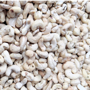 Noix de cajou en gros A180 Santigo, noix de cajou du Vietnam, noix de cajou grillées, prix bas, emballage OEM ODM - Product Image 1