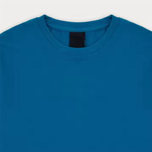 Camiseta de Manga Corta de Secado Rápido 100% Poliéster Personalizada de Fábrica, Tejido de Punto, Impresión de Serigrafía, Logotipo Personalizado Impreso - Product Image 3