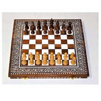 Échiquier en bois fabriqué à la main de haute qualité jeu d'échecs en bois fait à la main pièces d'échecs en bois avec mallette de rangement au prix de gros