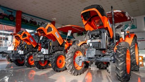 Tracteur le plus vendu - Tracteur Kubota L5018 4RM 50CV Qualité durable et économique en carburant, rend l'agriculture plus rapide et plus rentable - Product Image 3