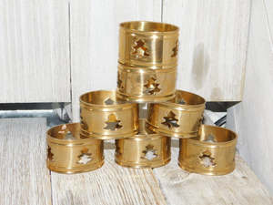 Napkin Rings in Metal with Elegant Round Design Perfect for Table Decoration and <b>Kitchen</b> <b>Accessories</b> <b>Set</b> of 4 - Product Image 4