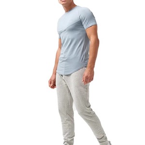 T-shirt de sport pour homme de haute qualité, coupe ajustée et séchage rapide, respirant, pour l'entraînement et la course, tissu tissé avec impression sérigraphique - Product Image 4