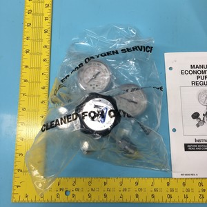Régulateur de gaz comprimé MATHESON 3183-580 - Équipement et pièces semi-conductrices de renommée mondiale à confiance mondiale - Product Image 3