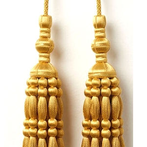 Par de Borlas para Uniformes de Exterior, Prendas Eclesiásticas Atemporales, Cordones con Borlas Doradas, Borlas de Hilo Dorado para Vestimentas de Iglesia - Product Image 6