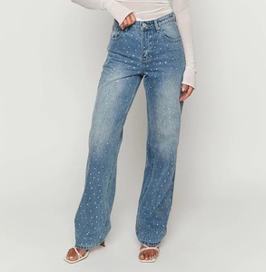 Jean large et droit en denim de coton respirant déchiré, délavé, de haute qualité, personnalisé pour femme, idéal pour l'hiver - Product Image 2