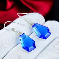 Boucles d'oreilles pendantes en argent sterling 925 avec pierre bleue en forme de cercueil, bijoux fantaisie faits à la main pour femmes