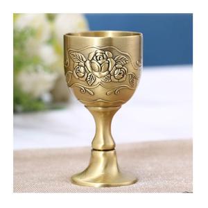 Copas de Vino Doradas Irrompibles de Gran Capacidad, Acero Inoxidable Mate, Diseño Moderno, Copas para Vino Tinto para Fiestas - Product Image 1