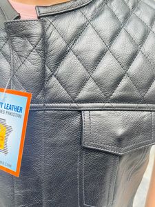 Chaleco de Cuero Genuino para Hombre, Estilo Moderno, Resistente al Viento, Transpirable, Cuello en V, Casual, Servicio OEM Personalizado, Cantidad al por Mayor - Product Image 3