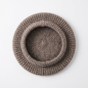 Boina de Lana Tejida a Máquina Unisex, Estilo Nuevo, Color Sólido, Gorro Casual de Invierno para Adultos 56-58CM, Hecho en Pakistán - Product Image 4