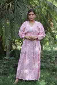 Robe courte imprimée à la main indienne pour femmes Robe d'été décontractée en coton Robe longue courte de style boho Tissu naturel à la taille - Product Image 5