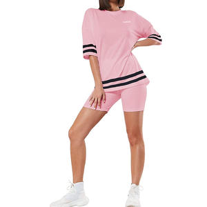 Conjunto de Dos Piezas para Mujer, Camiseta de Manga Corta y Pantalones Cortos Holgados con Estampado, Estilo Urbano Moderno, Informal, 2026 - Product Image 1