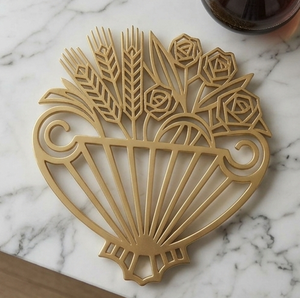 Sous-plat en acier inoxydable doré en forme d'éventail, résistant à la chaleur, ajouré, motif floral blé et rose, style Art Déco - Product Image 4