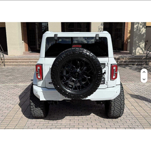 Ford Bronco 2024 Usado de Alto Rendimiento, SUV de Lujo, Turbo Manual, Cuero, R21 Oscuro - Product Image 5