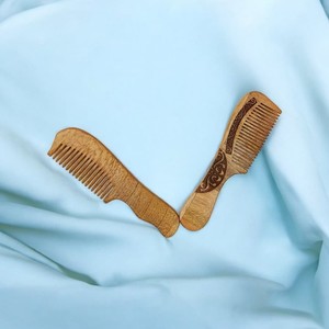 Handmade Wooden Comb Set Polished Natural Wood Rectangle Shape Tabletop Craft by HANDICRAFT HUB Uttar Pradesh Home Decoration - Product Image 3