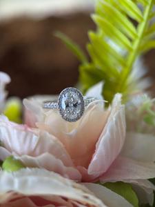 Luxury Design Diamond <b>Ring</b> with 925 <b>Silver</b> Jewelry and Oval Cut Moissanite for <b>Men</b> Women Bridal Gifts and Fine Fashion Use - Product Image 5