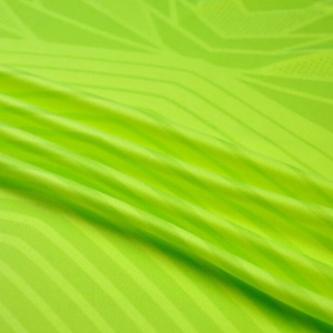 Vêtements de sport en polyester 100% fabriqués au Pakistan, uniforme de football sur mesure, uniforme de football à bas prix, matière 100% polyester - Product Image 6