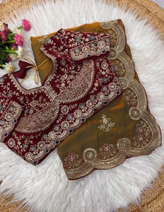 Blouse fantaisie Reglance Designer Soft pour sari en satin, broderie de sequins, motif Butti traditionnel, bordure lourde, pompons - Product Image 3
