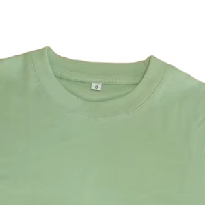 เสื้อยืดคอกลมแขนสั้นทรงปกติ ผ้าฝ้าย 100% หนัก 220 กรัม ระบายอากาศได้ดี สไตล์ลำลองสำหรับผู้ชาย ขายส่ง พร้อมโลโก้ด้านหน้า สตรีทแวร์ - Product Image 3