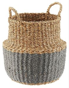 Panier artisanal traditionnel en jonc de mer, bicolore gris et motif naturel, pour une décoration moderne de salon - Product Image 2
