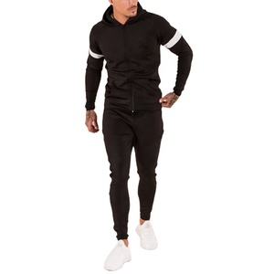 Conjunto de chándal de manga corta para hombre, ropa de gimnasio activa a rayas de alta calidad, con bolsillo de canguro, con cremallera frontal completa - Product Image 1