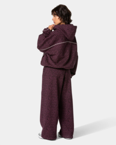 Ensemble de survêtement streetwear oversize pour femme en coton 100% avec capuche, délavage acide, imprimé léopard, écologique et passepoil contrastant - Product Image 5