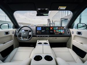 리샹 리9 맥스 중고 SUV 리샹 L9 맥스 2022 2023 전기 하이브리드 자동차 <span class=keywords><strong>LI</strong></span> L9 중고차 판매 - Product Image 6