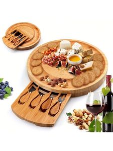 Grande assiette de service en bois pour plateau à fromages, apéritifs et décoration de table - Product Image 4