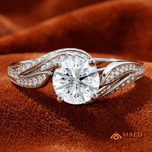 Bague de fiançailles en moissanite pour femme, coupe halo, en argent sterling, avec bande torsadée, pour mariage, anniversaire, fête, bijoux de luxe raffinés - Product Image 4