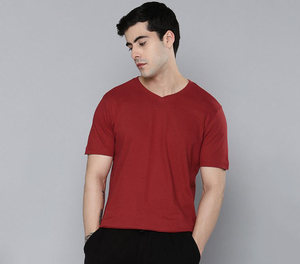 T-shirt pour homme en coton 100% respirant et écologique, col en V, manches courtes, vente en gros, service OEM avec marque et logo personnalisés - Product Image 5
