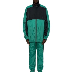 Conjunto de chándal cortavientos OEM superventas personalizado para hombre, venta al por mayor, chándales de verano transpirables a la moda personalizados - Product Image 1