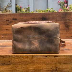 Estilo occidental Real Curtido Matt Hunter Crunch Organizadores de viaje de cuero Bolsa de afeitar para hombres Venta caliente Kits de almacenamiento de maquillaje para mujeres - Product Image 5