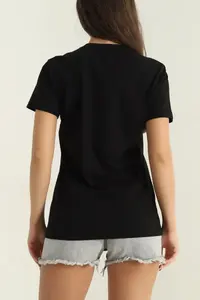 Camiseta de Mujer con Cuello en V, Estilo Holgado, Estampado con Logotipo, 100% Algodón, Manga Corta, Nueva Llegada 2020 - Product Image 5