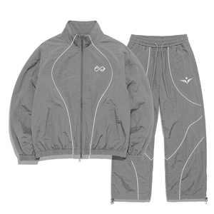 New Custom Oversize Sportwear Casual Sweatsuit 3m Reflective <b>Jacket</b> and Jogger Set Windbreaker Nylon <b>Men</b> Tracksuit - Product Image 1