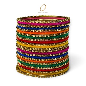 Exclusivos Brazaletes Decorativos Infantiles Coloridos de Acero Inoxidable Chapado en Oro, Estilo Kashmiri, de Terciopelo para Niños Pequeños, Venta al Por Mayor - Product Image 4