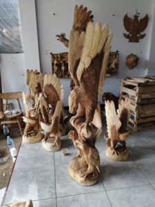 Handmade Wooden Eagle Sculpture Carved <b>Figure</b> Traditional Animal Decor for Living Room Floor Mount - Product Image 5