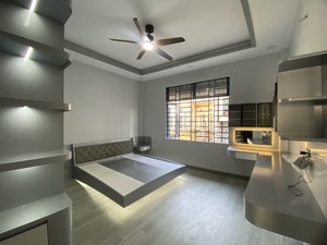 Gabinete de cocina gris claro Panel interior de PVC Vietnam El mayor exportador de interiores para el hogar - Product Image 4