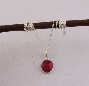 Pendentif ovale en onyx rouge fait main, argent sterling 925, collier vintage bohème en forme de goutte d'eau avec pierre éclatante, fournisseur de bijoux fins - Product Image 1
