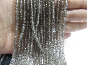 Cuentas facetadas de cuarzo ahumado marrón natural de 3-4 mm, hebra de 13 pulgadas - Product Image 1