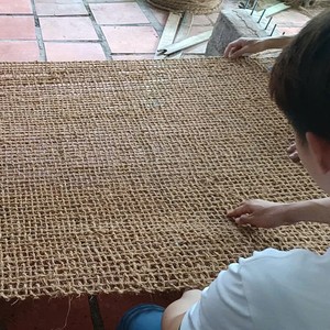 Malla de Fibra de Coco Natural Tejida al por Mayor, Ecológica, Anti-UV, Resistente a Químicos para Protección de Taludes - Product Image 1