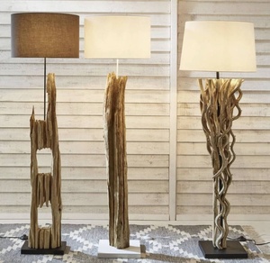 Lampe de sol en bois flotté écologique et élégante avec un design floral unique en textile et en tissu - Product Image 2