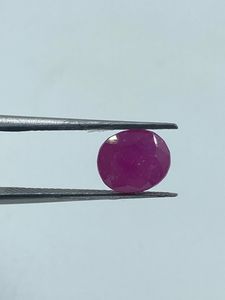 Pierre précieuse naturelle de qualité supérieure, rubis rose-violet, pierre brute, taille ovale, pierre précieuse par l'exportateur au meilleur prix - Product Image 4