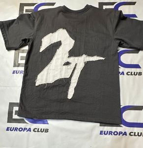 T-shirt en denim 100% coton, effet usé, avec appliqué, logo personnalisé, coupe ample, streetwear, respirant - Product Image 2
