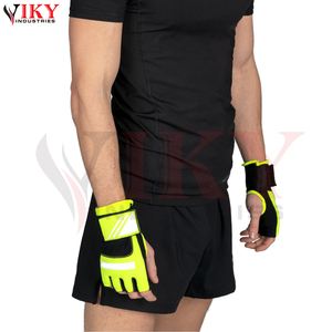 Nuevas vendas internas para manos en amarillo neón y negro, con absorción de impactos y correa de soporte para la muñeca, para entrenamiento, con cierre de velcro. - Product Image 5