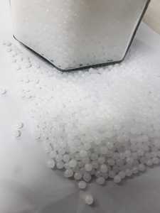 เม็ดพลาสติกโพลีเอทิลีนความหนาแน่นสูง (HDPE) สีขาวบริสุทธิ์ เกรดอาหาร เกรดสำหรับฉีดขึ้นรูป วัตถุดิบพลาสติก - Product Image 3