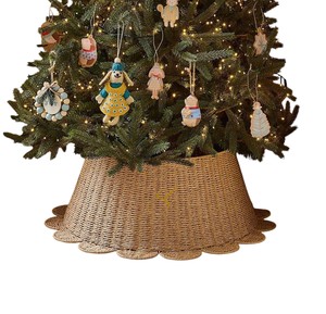 Natural Seagrass <b>Christmas</b> <b>Tree</b> Collar Scalloped Edge Woven Xmas <b>Tree</b> <b>Base</b> Ring <b>For</b> Holiday Decoration - Product Image 3