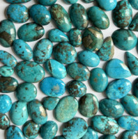 Top Qualité Naturel Irani Turquoise Gemstone Cabochon Lot De Pierres Précieuses En Vrac À La Main Turquoise Gemstone Designer Lisse Cabochon
